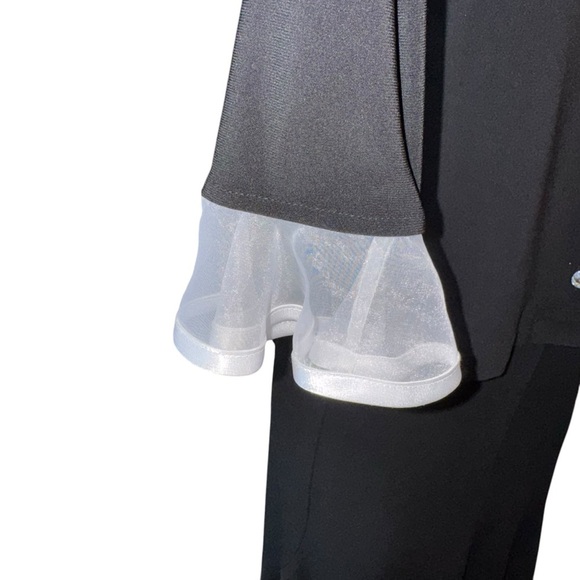 Joseph Ribkoff Black & White Midi Trumpet Skirt Shirt Set Ruffle Collar & Sleeve - Picture 6 of 10